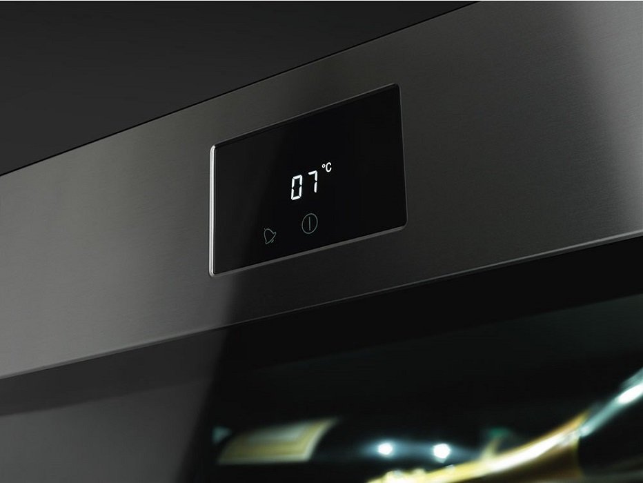 Купить Встраиваемый винный шкаф SMEG CVI318X — Фото 3