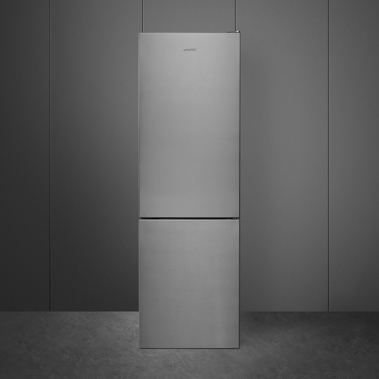 Купить Двухкамерный холодильник Smeg FC18EN1X — Фото 2