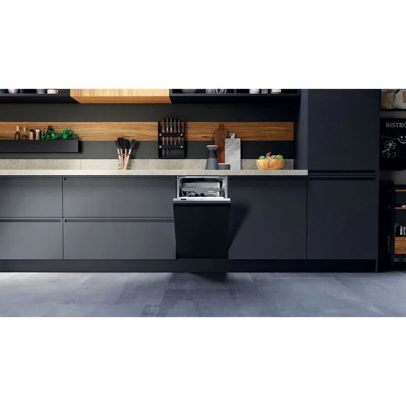 Купить Встраиваемая посудомоечная машина HOTPOINT-ARISTON HSIC 3M19 C — Фото 11