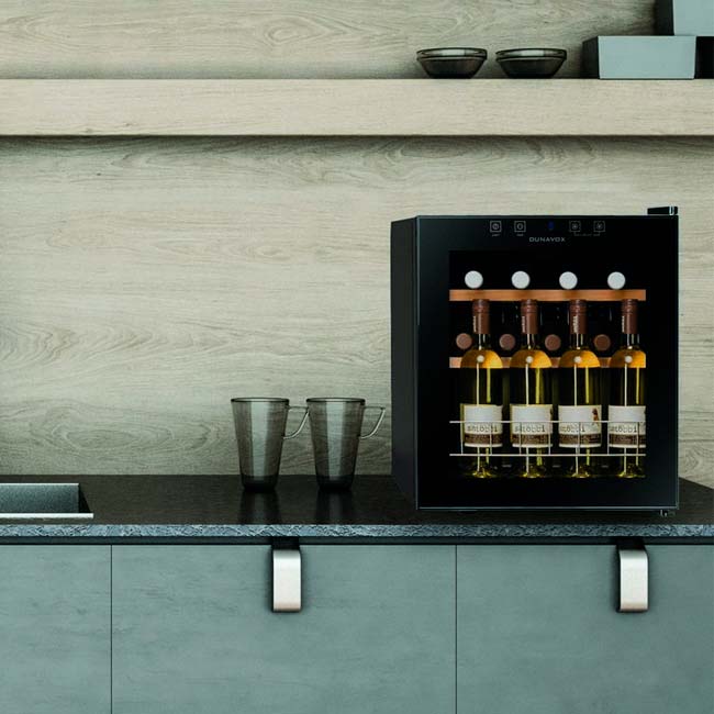Купить Винный шкаф DUNAVOX DXFH-16.46 — Фото 3