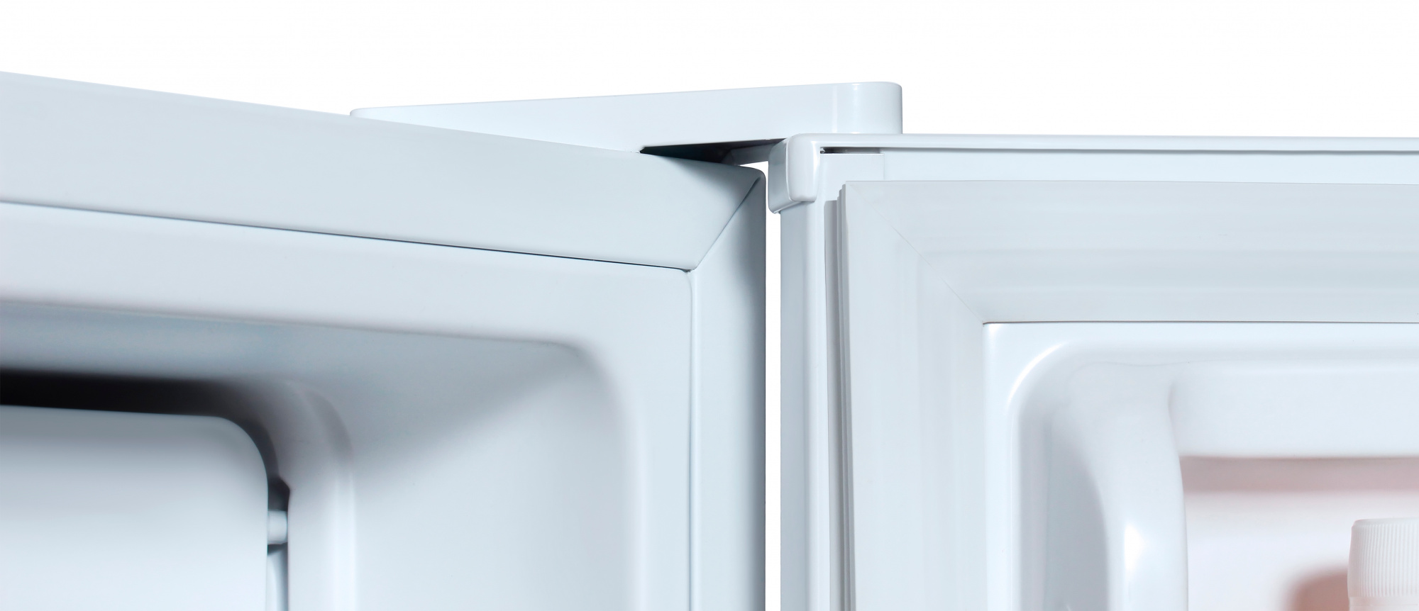 Купить Холодильник Hyundai CO1003 серебристый — Фото 9