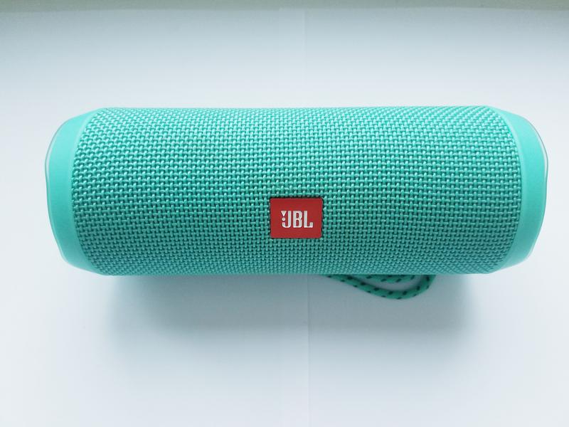 Портативная акустика JBL FLIP 5 бирюзовый																		 — описание, фото, цены в интернет-магазине PT Stores