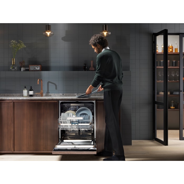 Купить Встраиваемая посудомоечная машина Electrolux EEC 967310 L — Фото 12