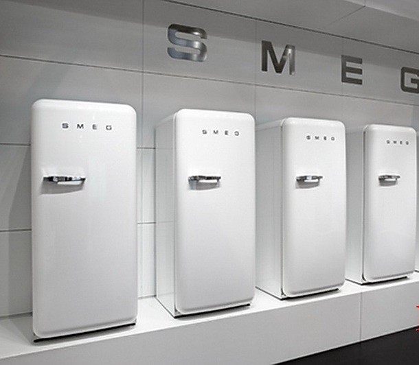 Купить Холодильник SMEG FAB28RB1 — Фото 4