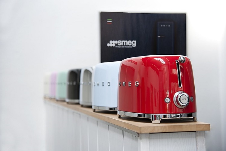 Купить Тостер SMEG TSF01RDEU — Фото 6