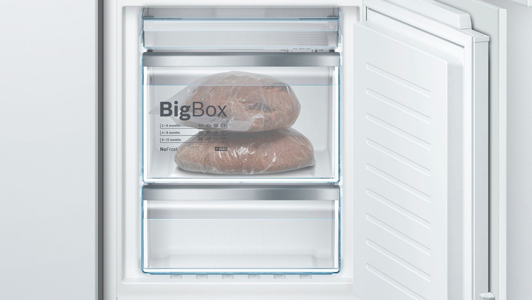 Купить Встраиваемый холодильник BOSCH KIN86HD20R — Фото 2