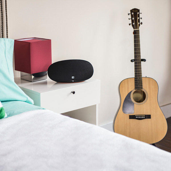 Купить Портативная акустика JBL Playlist 150 white — Фото 6