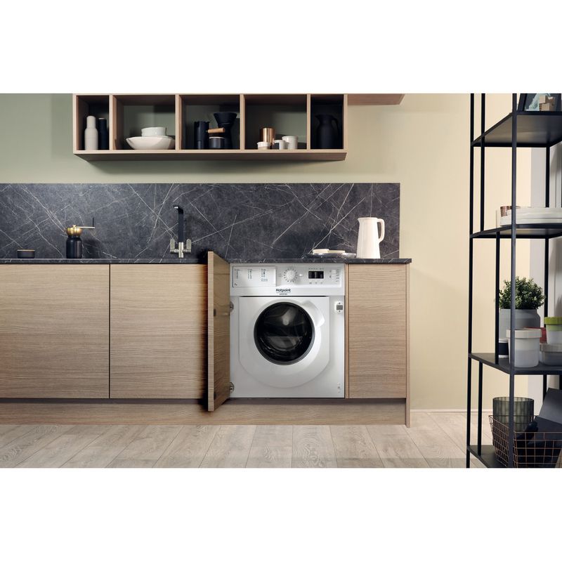 Купить Встраиваемая стиральная машина HOTPOINT-ARISTON BI WMHL 71253 EU — Фото 2