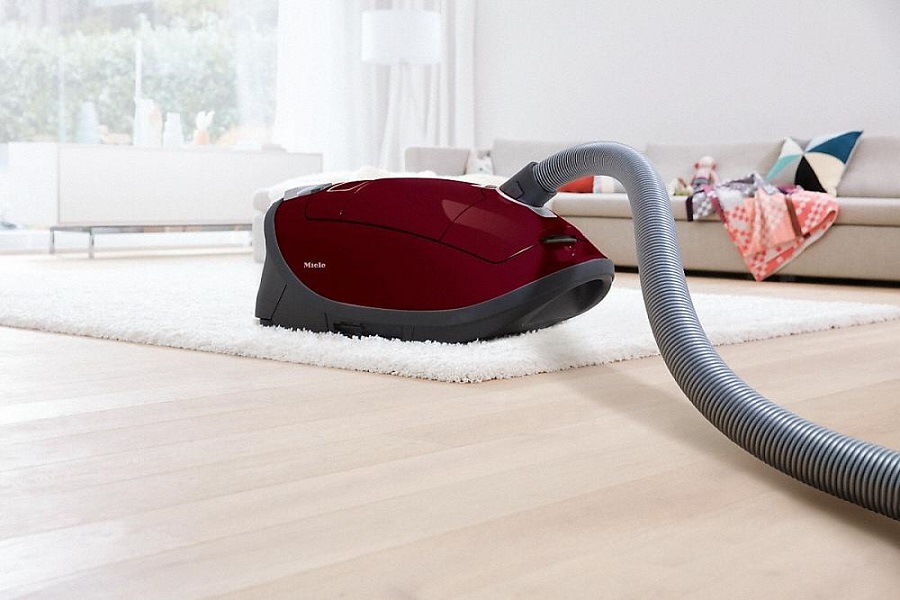 Купить Пылесос MIELE SGDA3 Complete C3 Pure Red ежевичный красный — Фото 6