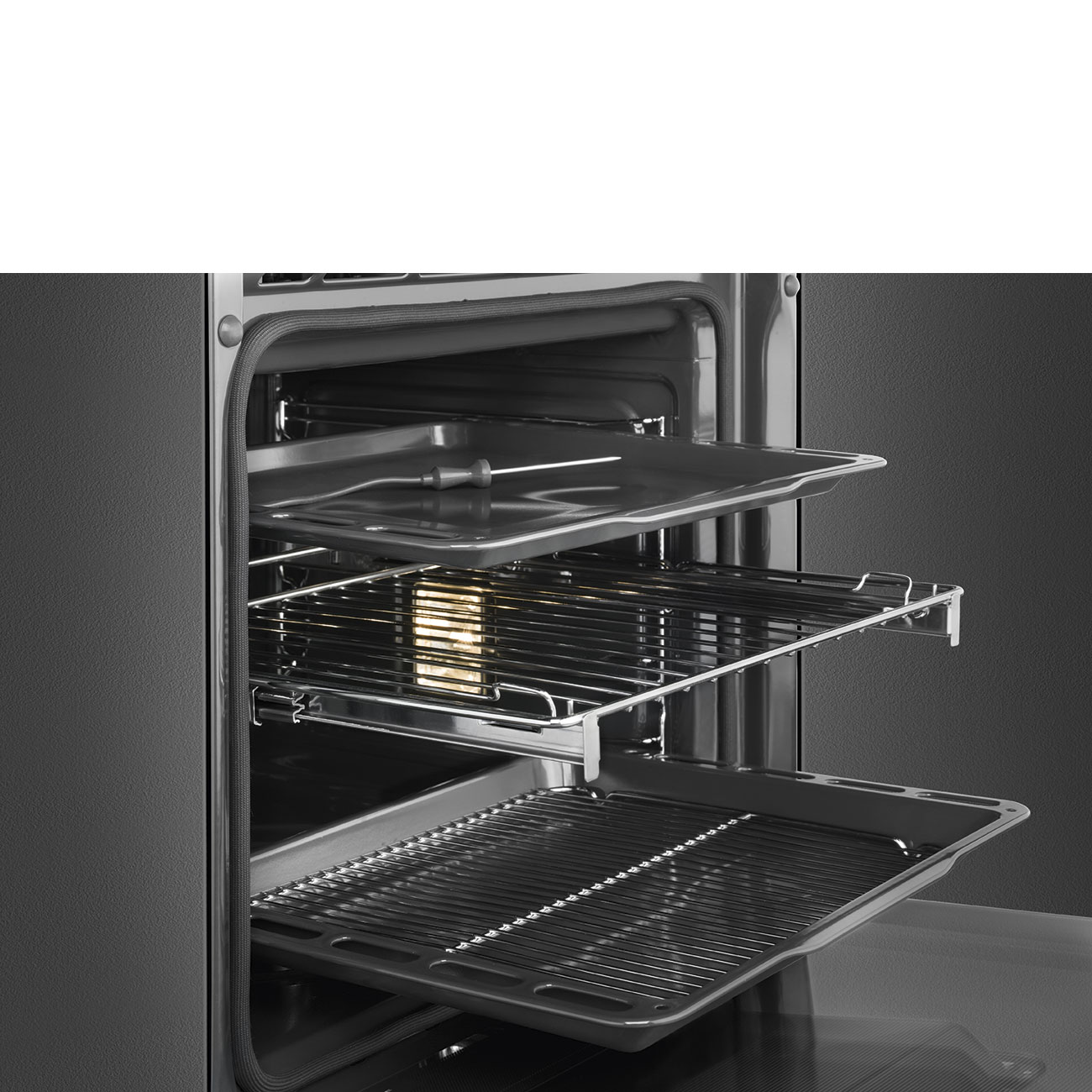 Купить Электрический духовой шкаф SMEG SFP6106WTPS — Фото 2