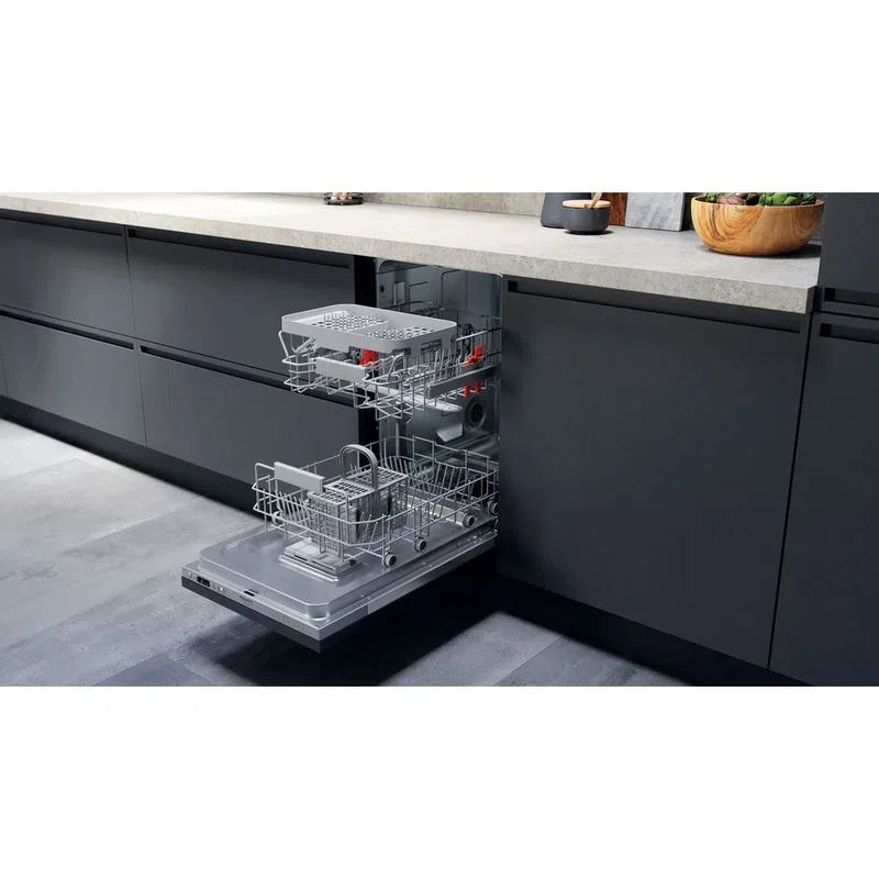 Купить Встраиваемая посудомоечная машина HOTPOINT-ARISTON HSIC 3M19 C — Фото 10