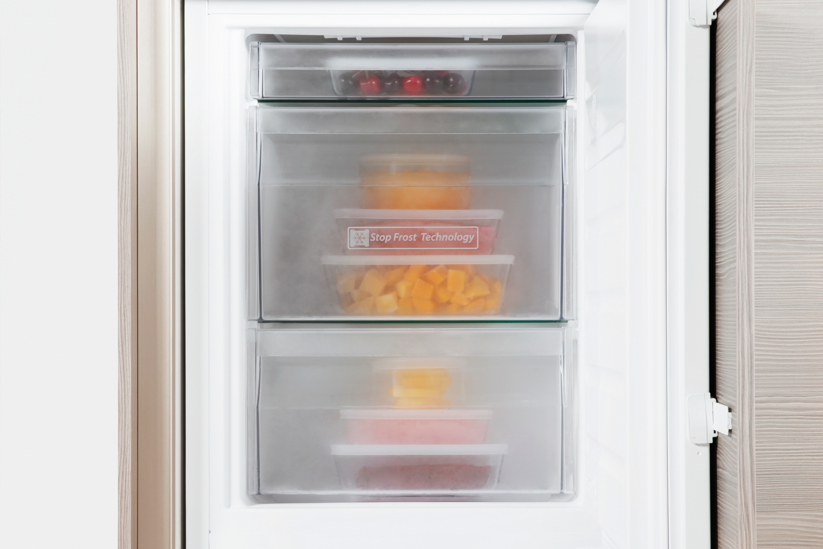 Купить Встраиваемый холодильник Whirlpool SP40 802 EU — Фото 5